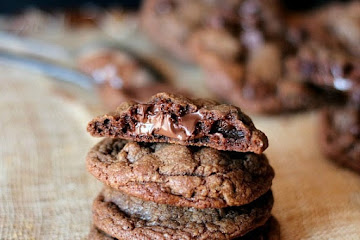 Nutella Filled Chocolate Chocolate Chip Cookies