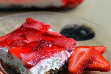 Strawberry Pretzel Jell-O