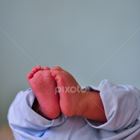 BARE FEET by Dong Bui - People Family