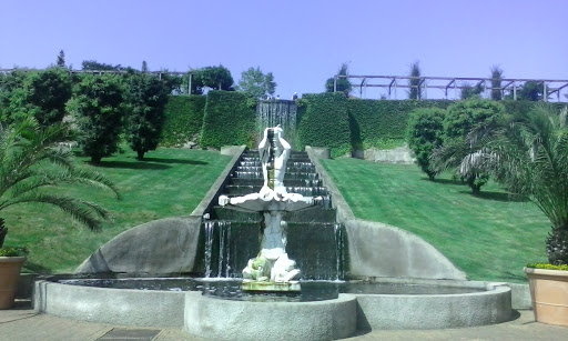 Mondo Verde - Fountain of Triton