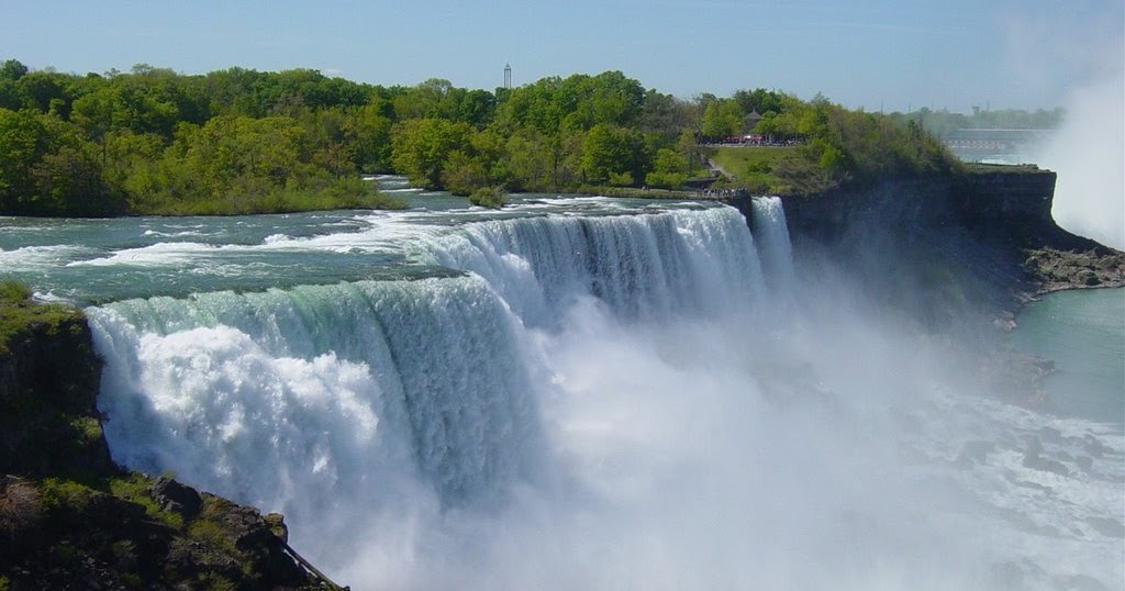 From Besançon to Philadelphia...: The Niagara Falls Experience [2/3]