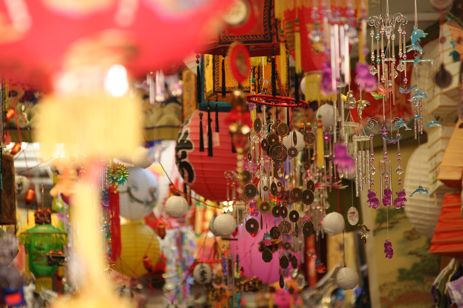 [IMG_6563 Lots of colors and items inside a Chinatown store[2].jpg]