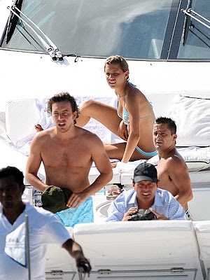 Blog de la Tele: Captan a Luis Miguel y Michelle Salas en ...