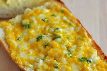 Garlic Cheese Bread