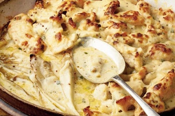Baked chicory with chicken in a sage & mustard sauce