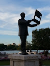 Walter Scott Statue