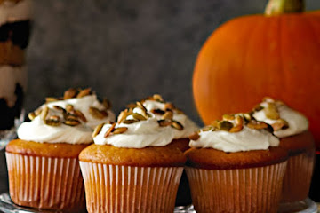 Pumpkin Cupcakes with Candied Pumpkin Seeds