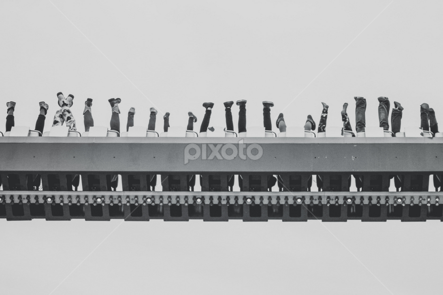 Hangin' by Juliana Sabo - People Street & Candids