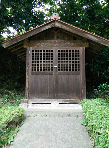 Portal - ありがた山の祠