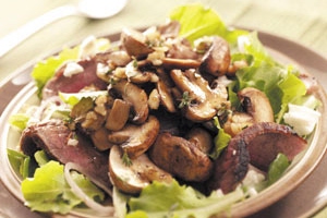 Mushroom Steak Salad with Walnut Vinaigrette