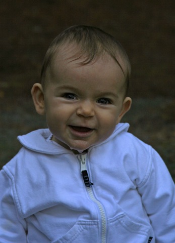 [EllenSept08_304R35.jpg]