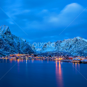 reine twilight II by Ennio Pozzetti - City,  Street & Park Vistas
