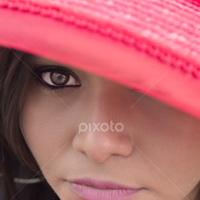 Furtive Passion by Romney Olsen - People Portraits of Women