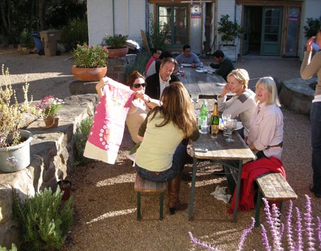 [25boldgarden0308xlg3.jpg]