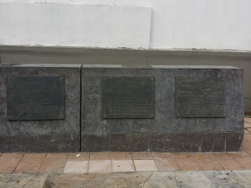 Monumento a los Fundadores de Coamo
