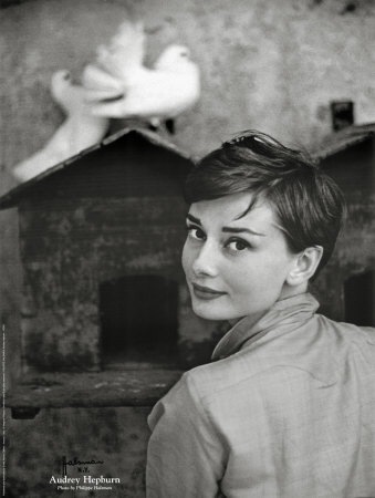 [Audrey-Hepburn-Posters[3].jpg]