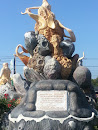 Bahari Water Park Statue