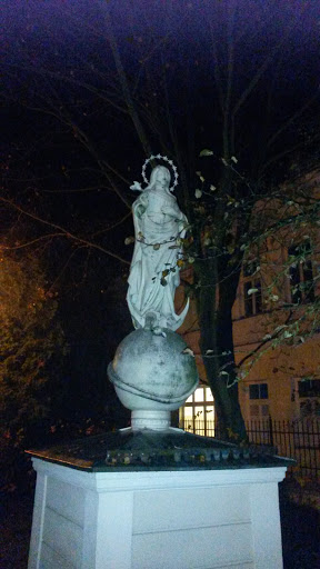 Statue Of St Mary