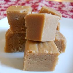 10 Best Easy Peanut Butter Fudge With Marshmallows Recipes