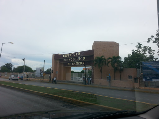 Escudo Instituto Tecnológico Cancun