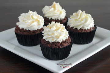 Coconut Cupcake (Gluten-Free, Paleo)