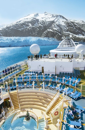 Island-Princess-Glacier-Bay - Island Princess offers a spacious deck for passengers to lounge while taking in the sweeping views of Glacier Bay.