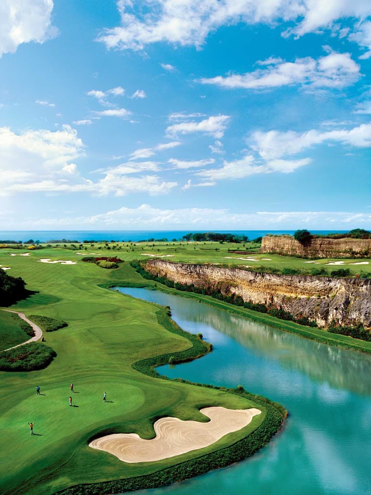 Golf at Sandy Lane on Barbados.