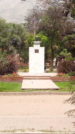 Monumento Heroe Claclacayo