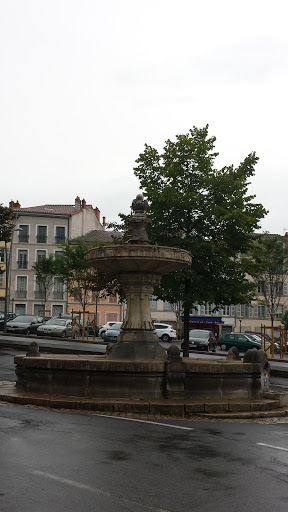 Fontaine Du Puy