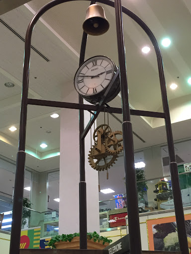 マルナカ野市店 時計塔