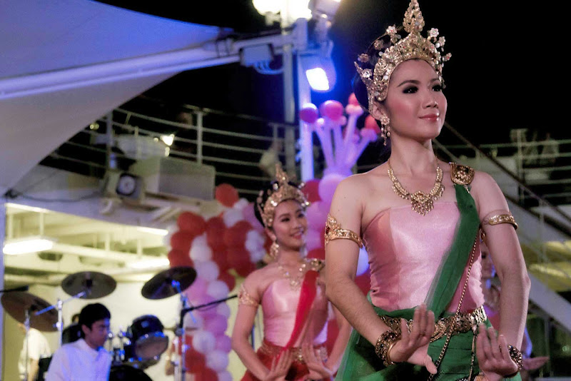 Elegant dancers offer a glimpse into Thai culture with the Bangkok Thai show on board an Azamara cruise.