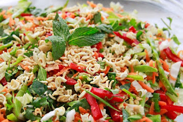 Asian Salad with Sriracha Peanut Dressing