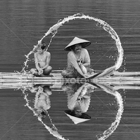 by Ajar Setiadi - Black & White Street & Candid