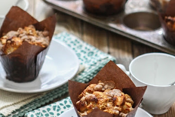Caramel Pecan Pumpkin French Toast Muffin Cups