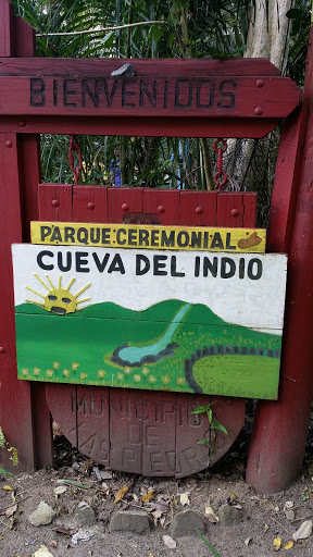 Cueva Del Indio - Las Piedras