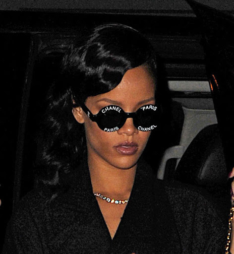 Rihanna's sunglasses: which style do you like best? | Blickers