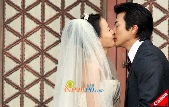 Kwon Sang-woo and Son Tae-young wedding Photos