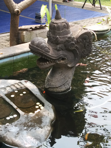 Dragon Head Statue of Siripada Pond