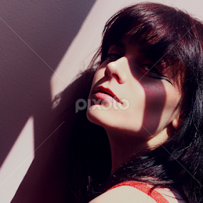 Summer lines by Oana Artem - People Fashion