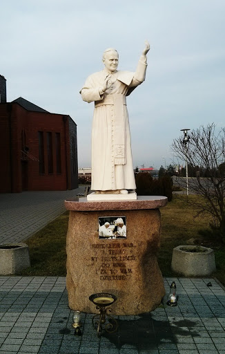 Statue of Jan Pawel II