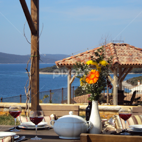 lunch time by Bepina Spužvasta - Artistic Objects Cups, Plates & Utensils