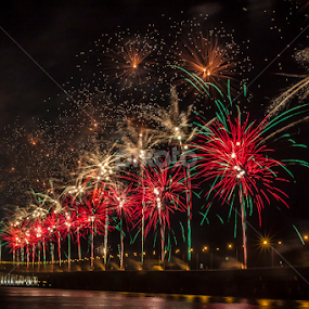 by Kelvin Zyteng - Abstract Fire & Fireworks
