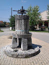 Wine Press Statue / Szőlőprés Szobor