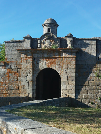 Forte De Almeida
