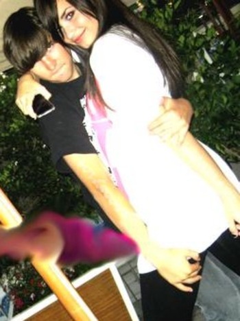 Demi Lovato boyfriend Nicholas Braun Hugging picture