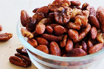 Slow Cooker Cinnamon & Honey Nuts
