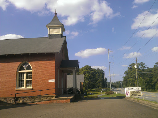 Noonday Baptist Church Chapel