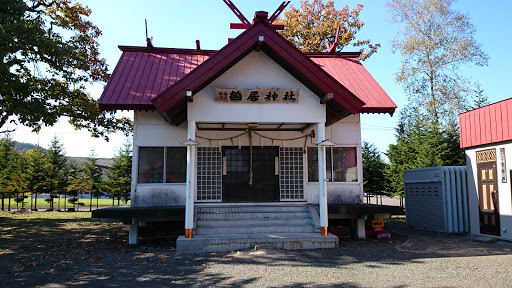 鶴居神社社殿