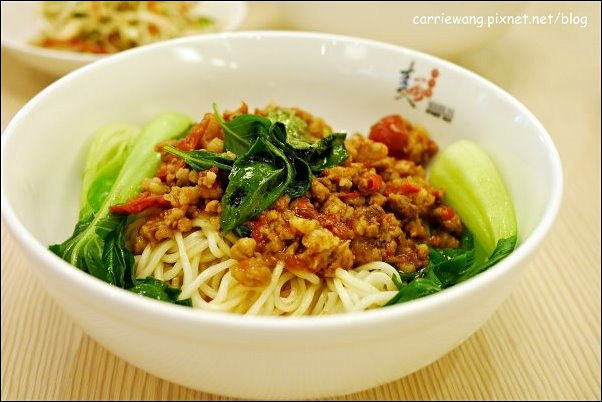 【台中麵食餐廳】天天見麵。菜單翻新，現點現做，與您重新見面…