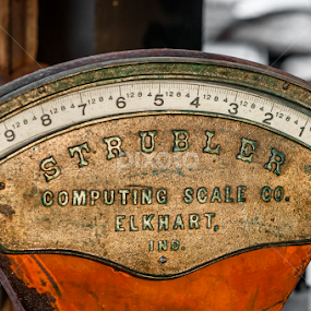 Strubller Computing Scale (Color) by Robert Willson - Artistic Objects Antiques